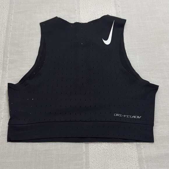 Nike Dri Fit Crop Top - Picture 4 of 6